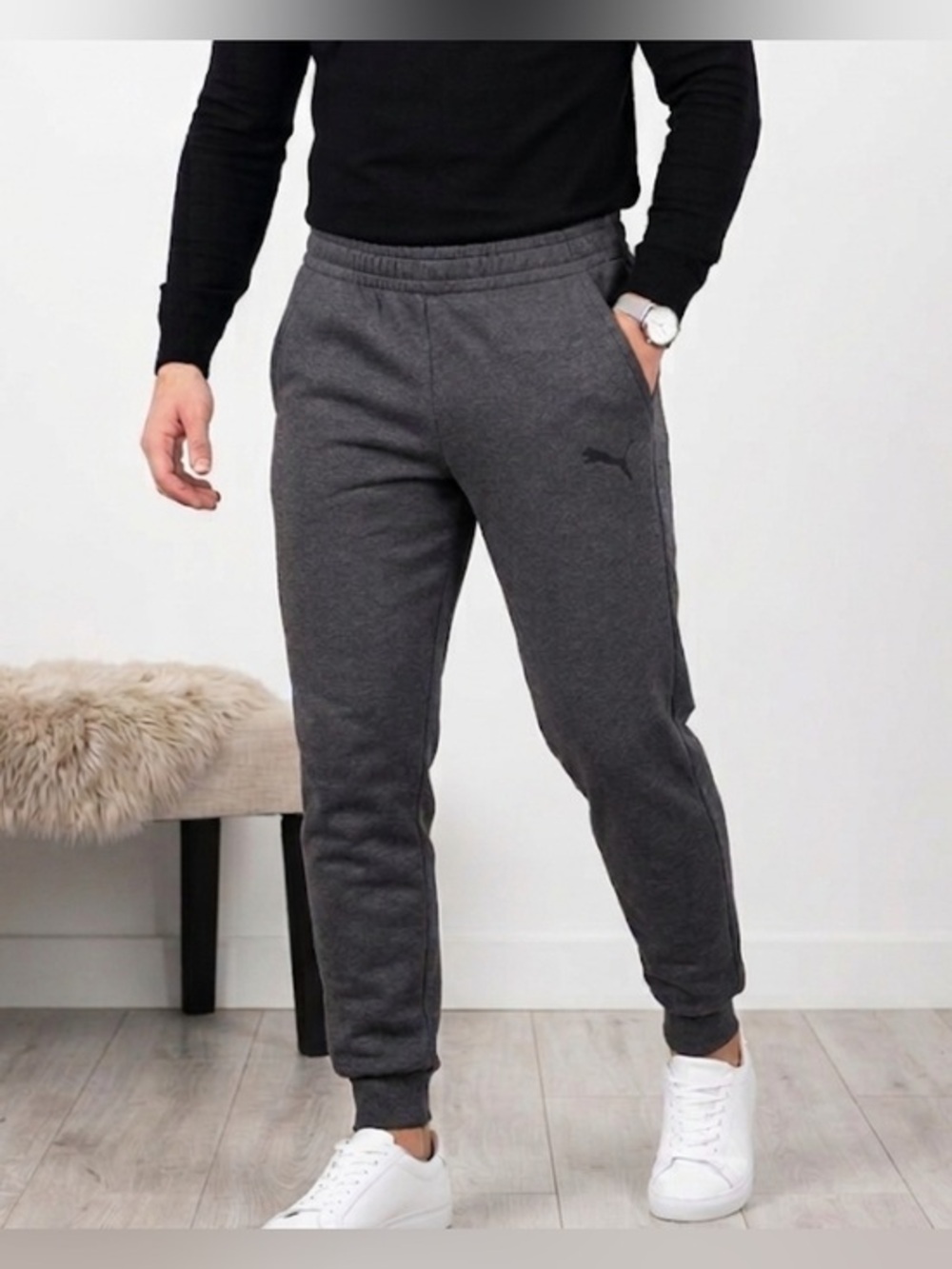 Puma Men's Essentials Logo Fleece Joggers Sweatpants NWT Size Small